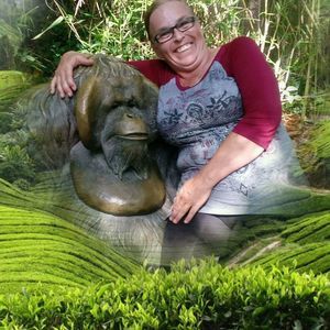 Meet your Posher, Donita